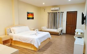 Acrige Apartelle 2-4 Pax Queen @ Heart Of Bogo City