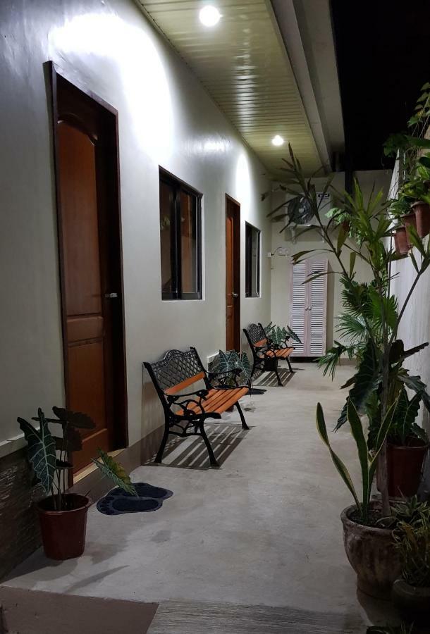 Acrige Apartelle 2-4 Pax Queen @ Heart Of Bogo City Banban Exterior photo